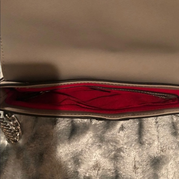 Crossbody purses - Picture 4 of 4